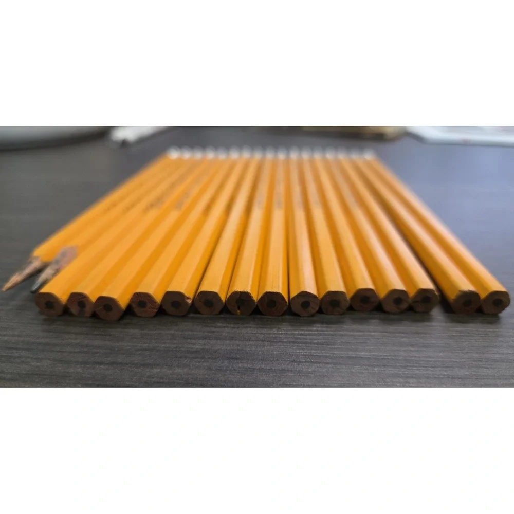 Army ROTC promotional pencils Learn What It Takes to Lead (15) New Unsharpened